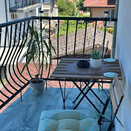 Apartament Seaven, *