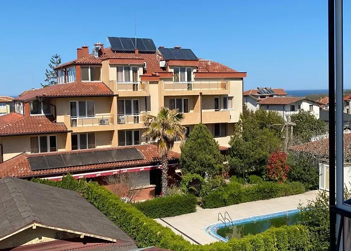 Апартамент Seaven,